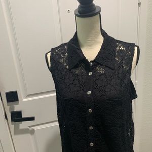 Women’s blouse